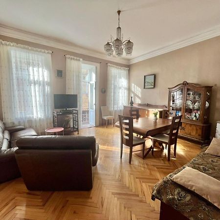 Apartment Down Town Group Tiflis Exterior foto