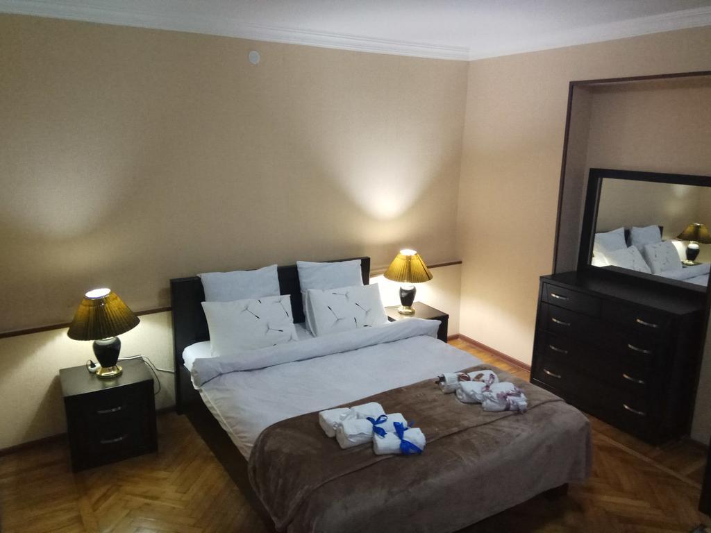 Apartment Down Town Group Tiflis Exterior foto